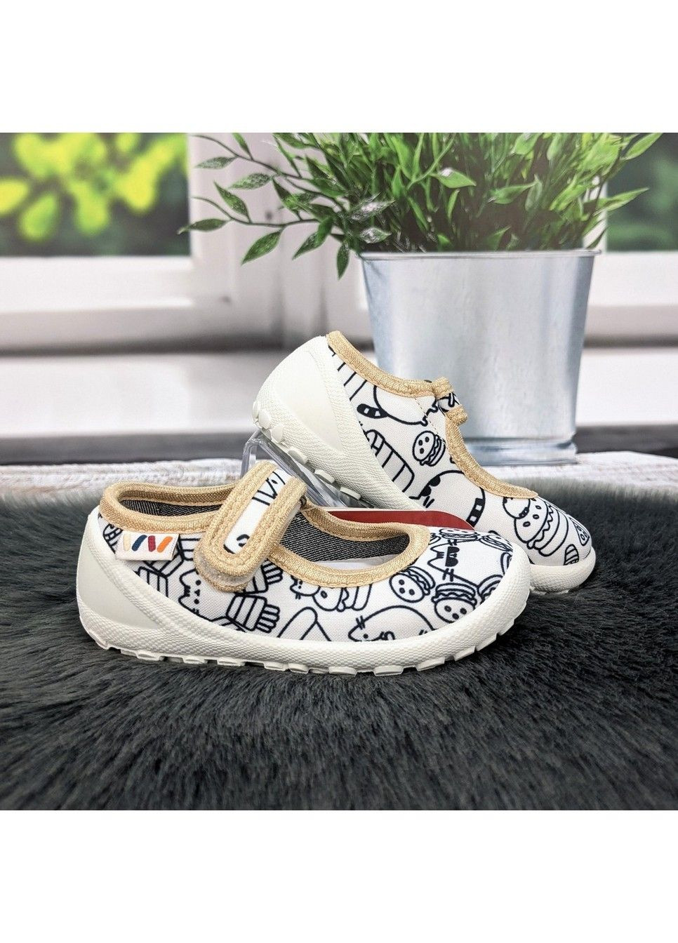 Белые тапочки детские для девочки Weestep