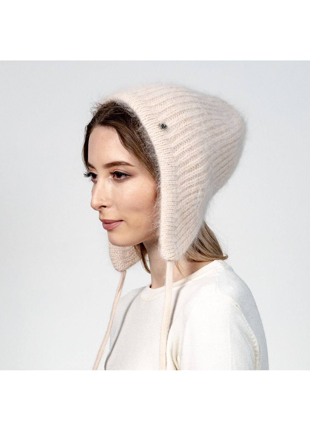 Шапка чепчик с завязками женская ангора бежевая СИЛИЯ LuckyLOOK 620-858 (322792256)