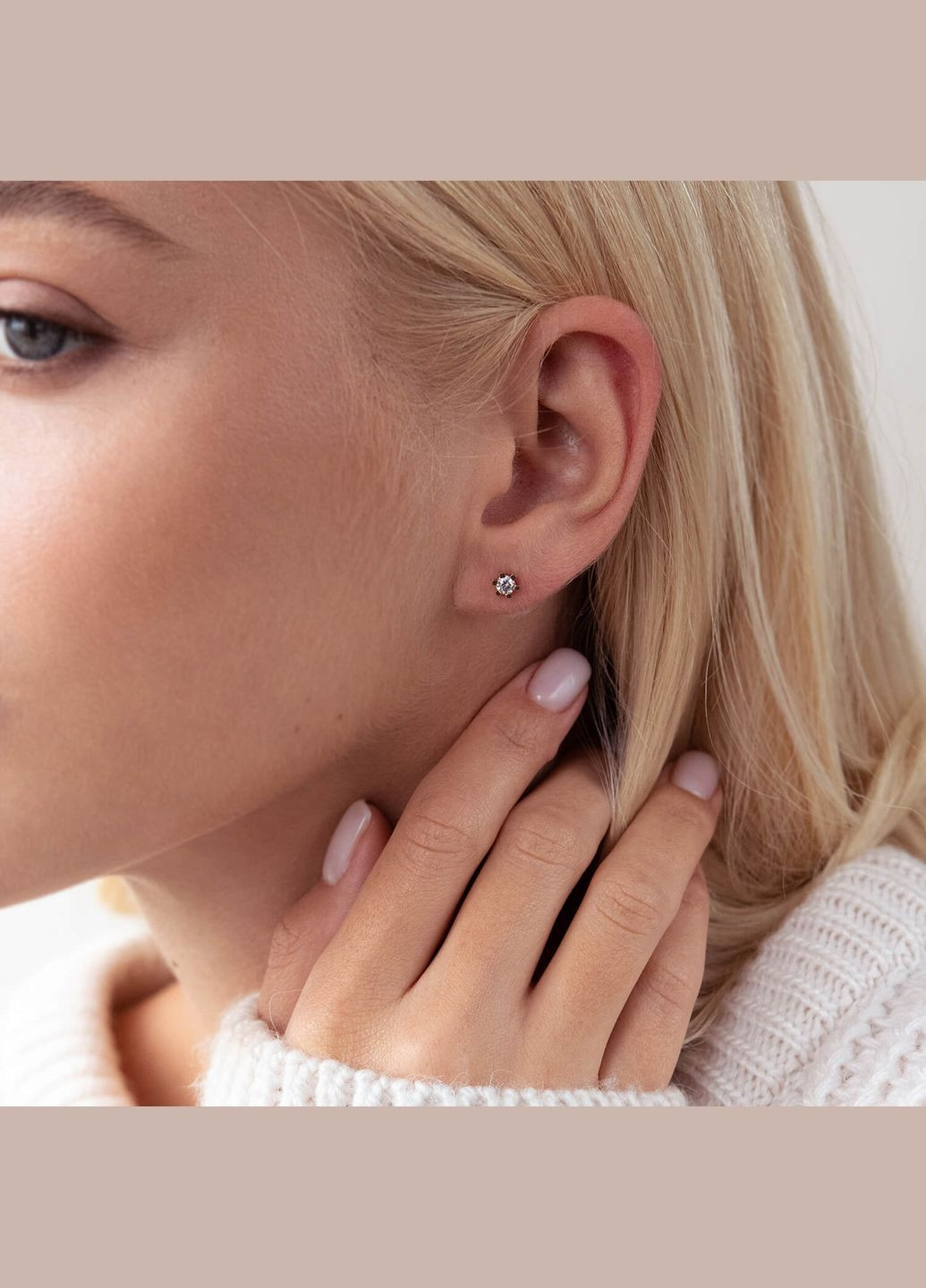 Золоті сережки-пусети з фіанітами с05815 Oniks (264022582)