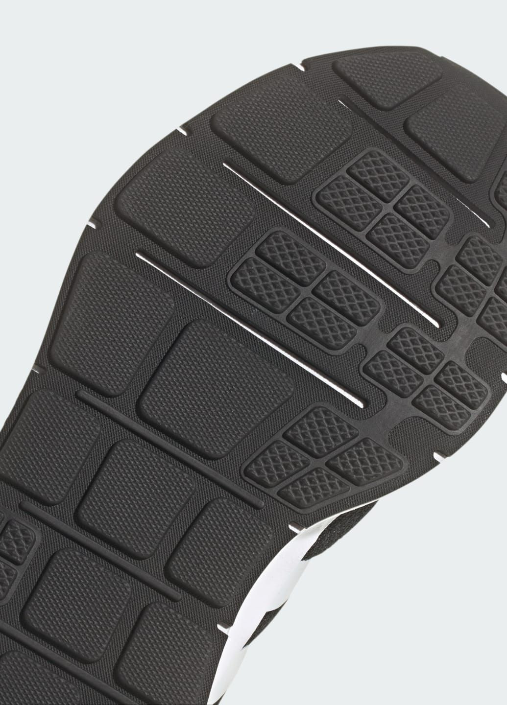Черные всесезонные кроссовки swift run 1.0 adidas