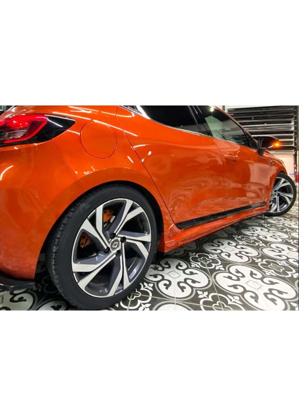 Бокові пороги DPT (Під фарбування) для Clio V 2019- рр Renault (392203427)