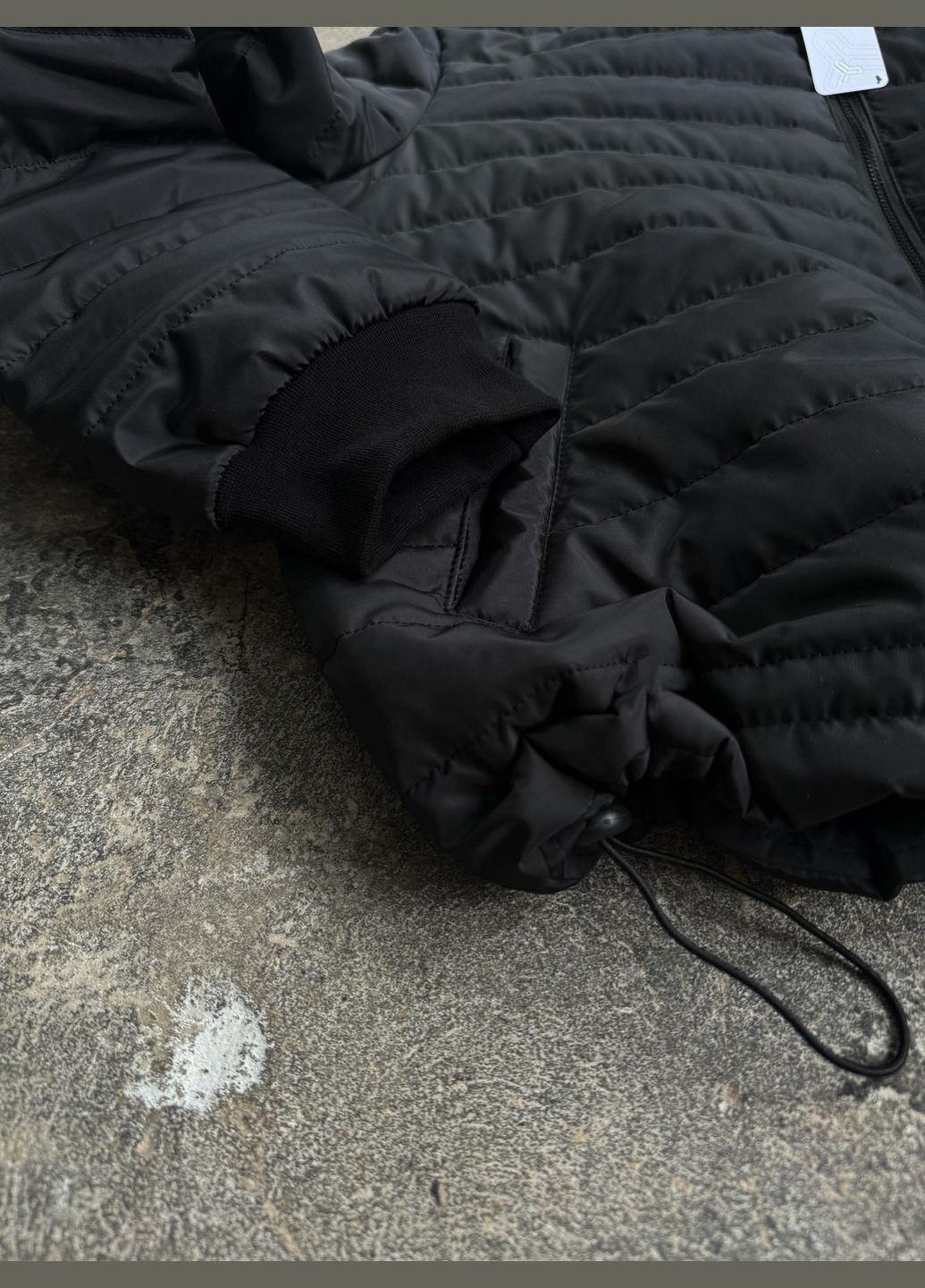 Черная демисезонная демисезонная куртка карта украины Vakko