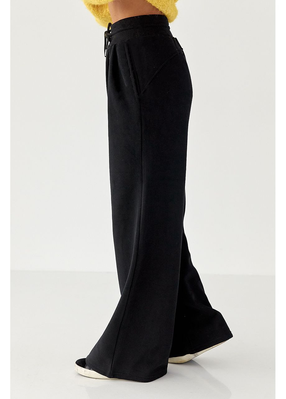 Теплые однотонные спортивные штаны со складками Lurex (364813752)