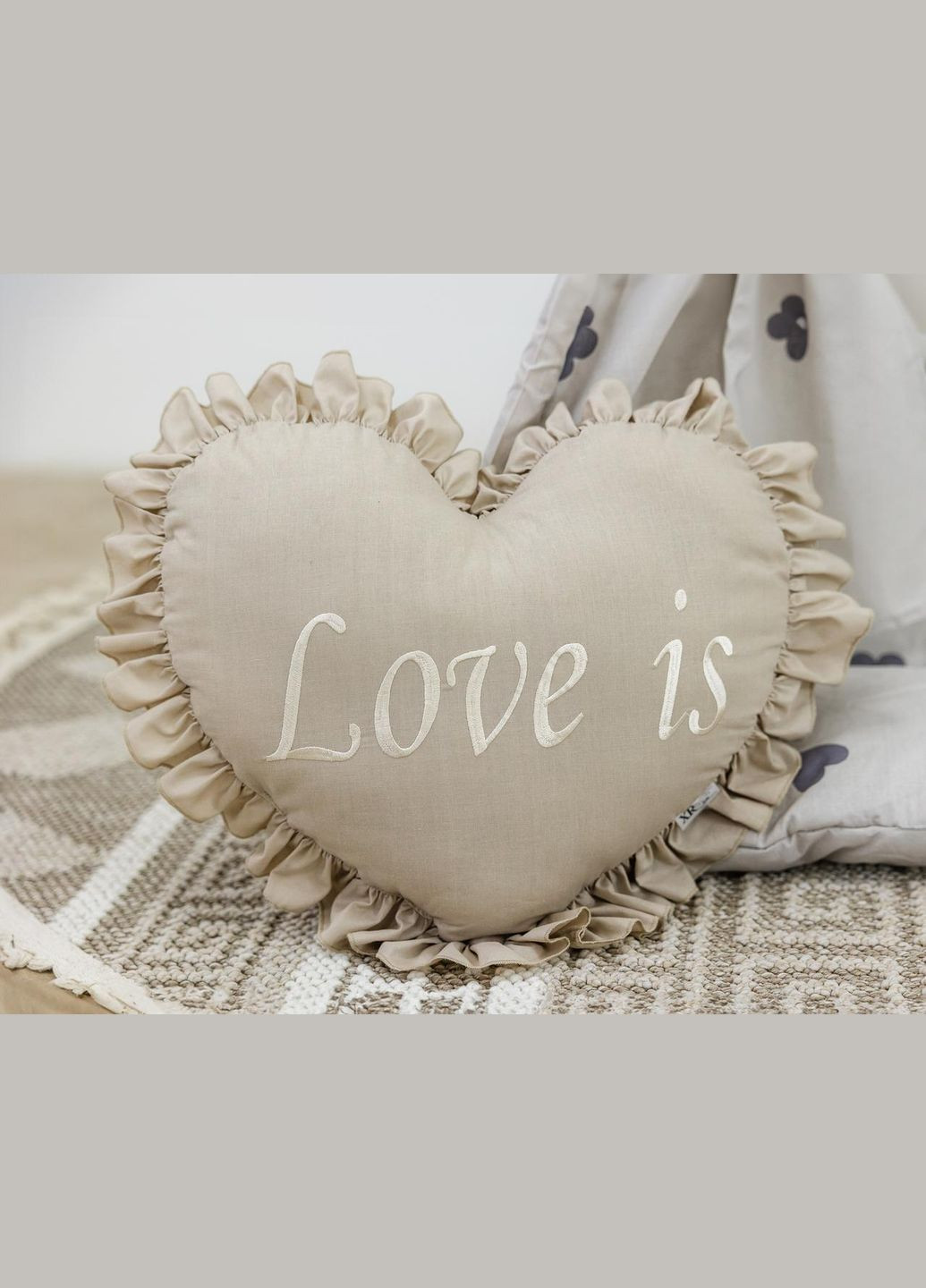 Палатка Вигвам для детей Love is. Полный комплект No Brand (316257100)