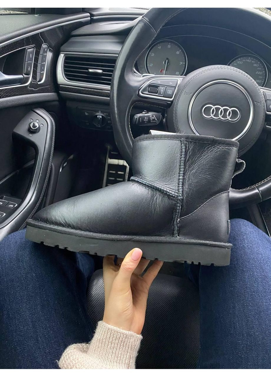 Женские Угги UGG Classic Mini Black Leather (Шкіра) (369384113)