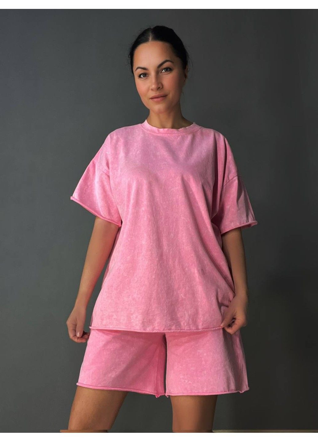 Костюм жіночий De Red 6726 тай-дай футболка з шортами бавовна оверсайз No Brand (331695900)