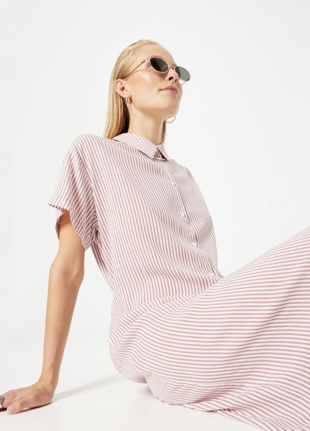 Білий сукня-сорочка 'vmbumpy' Vero Moda