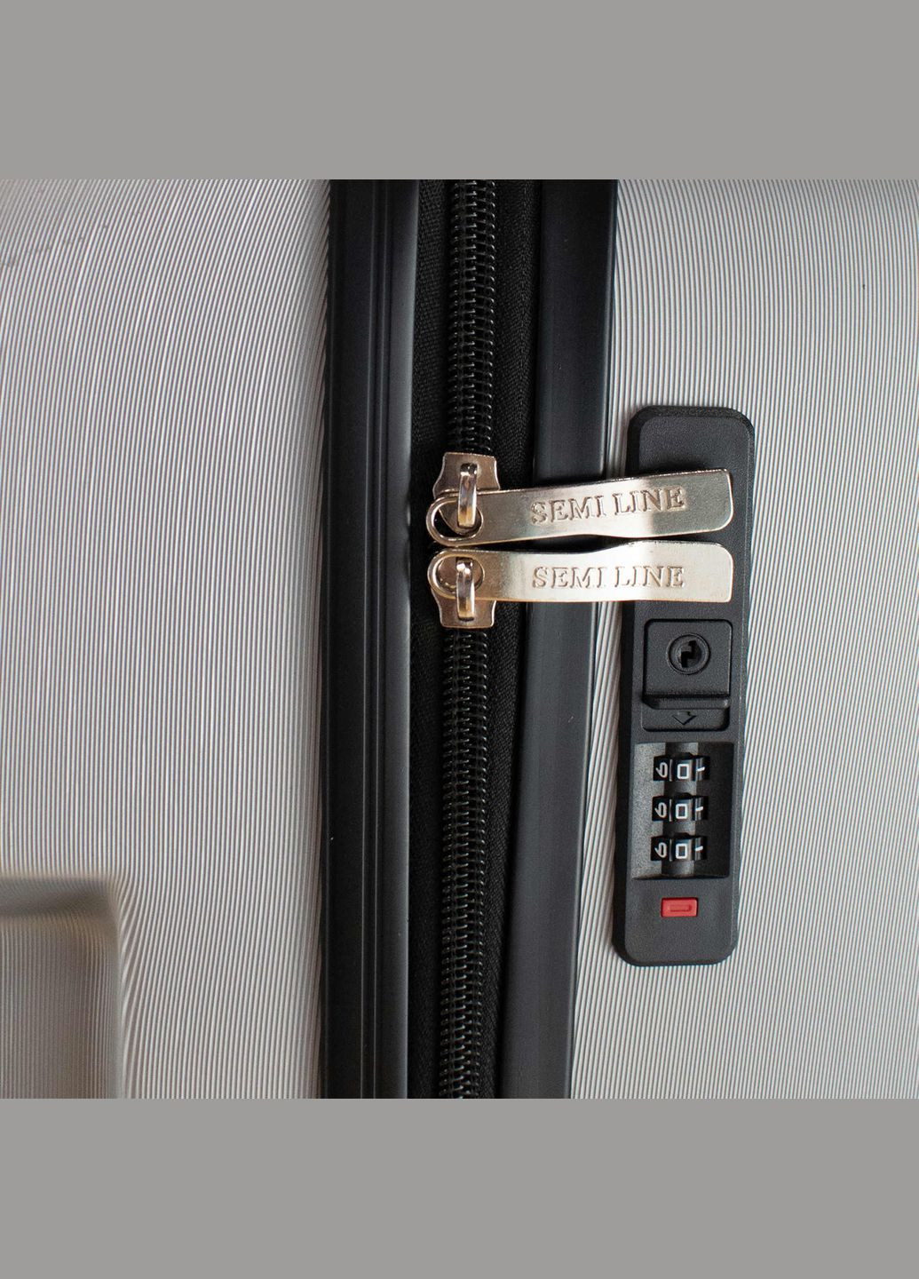 Валіза 24" (M) NASA Silver (T5797-2) Semi Line (315937075)