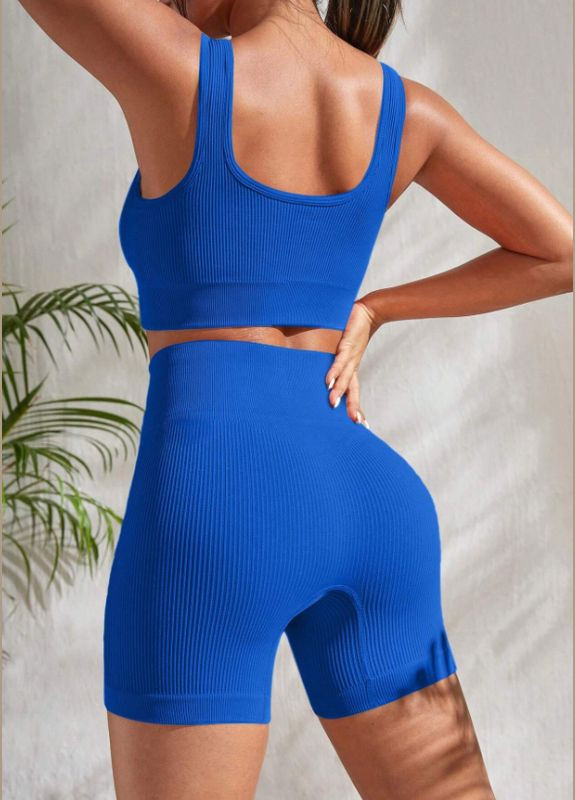 Спортивний фітнес костюм в рубчик топ і шорти No Brand (329889556)