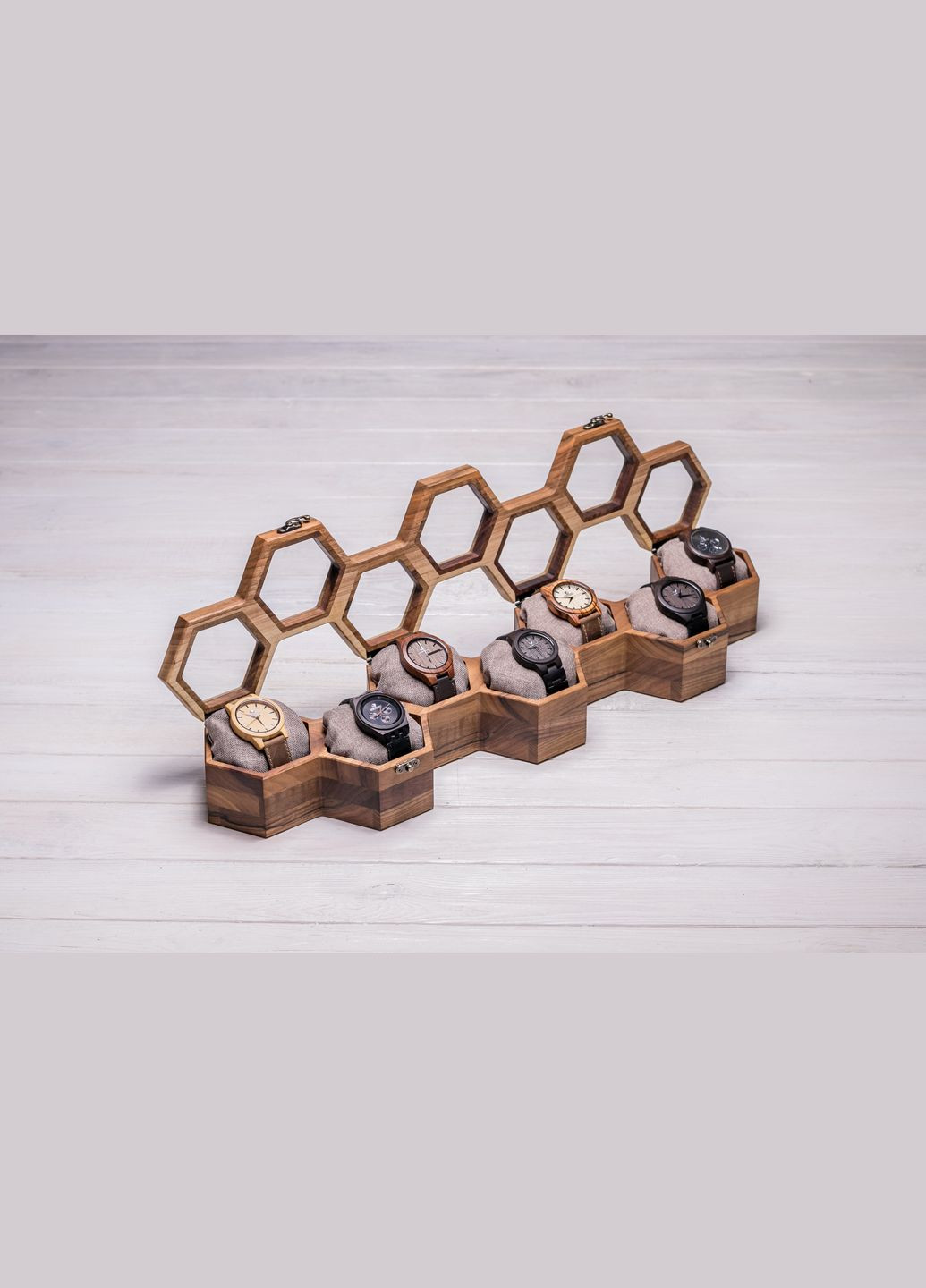 Сотова скринька для 7-ми годинників з індивідуальним гравіюванням EcoWalnut (295548196)