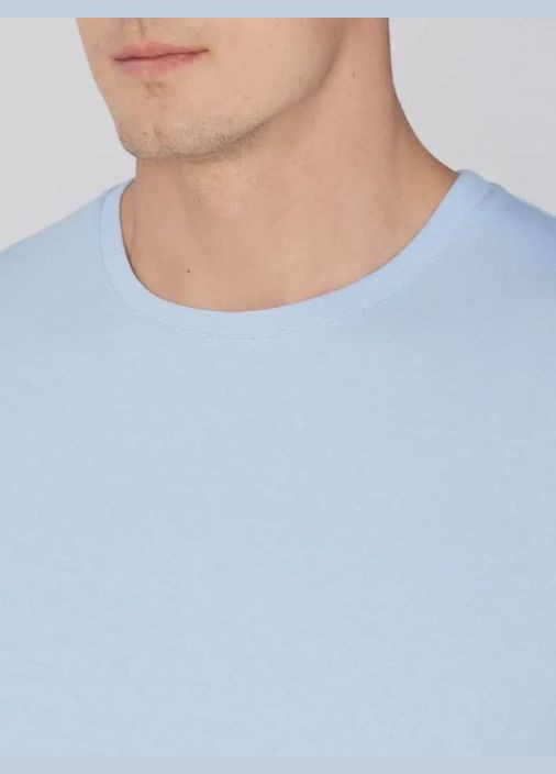 Світло-блакитна футболка чоловіча 24/m385-24 темно-коричнева з коротким рукавом Malta