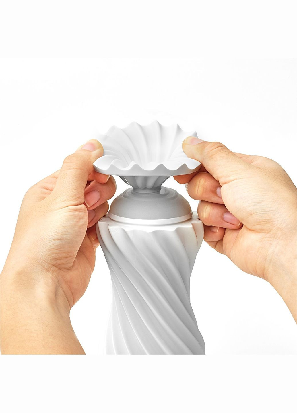 Мастурбатор FLEX Rocky Black с изменяющейся интенсивностью, можно скручивать Tenga (297587646)