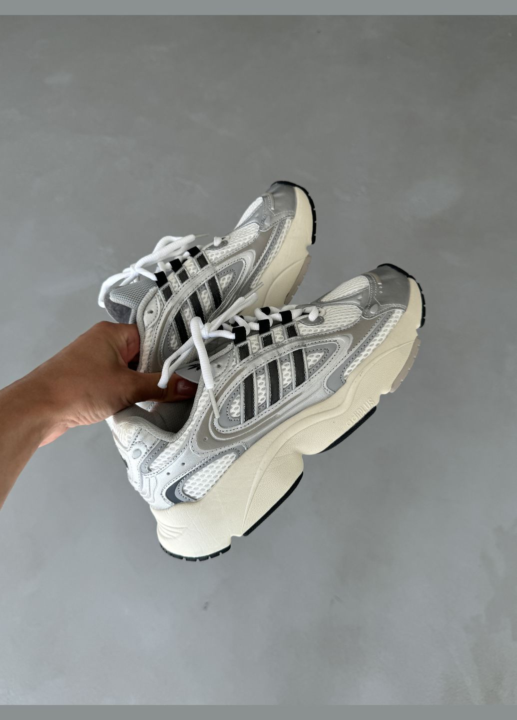 Кроссовки женские и мужские Adidas Ozmillen gray | Озмиллен серые No Brand серые демисезоны (316507763)