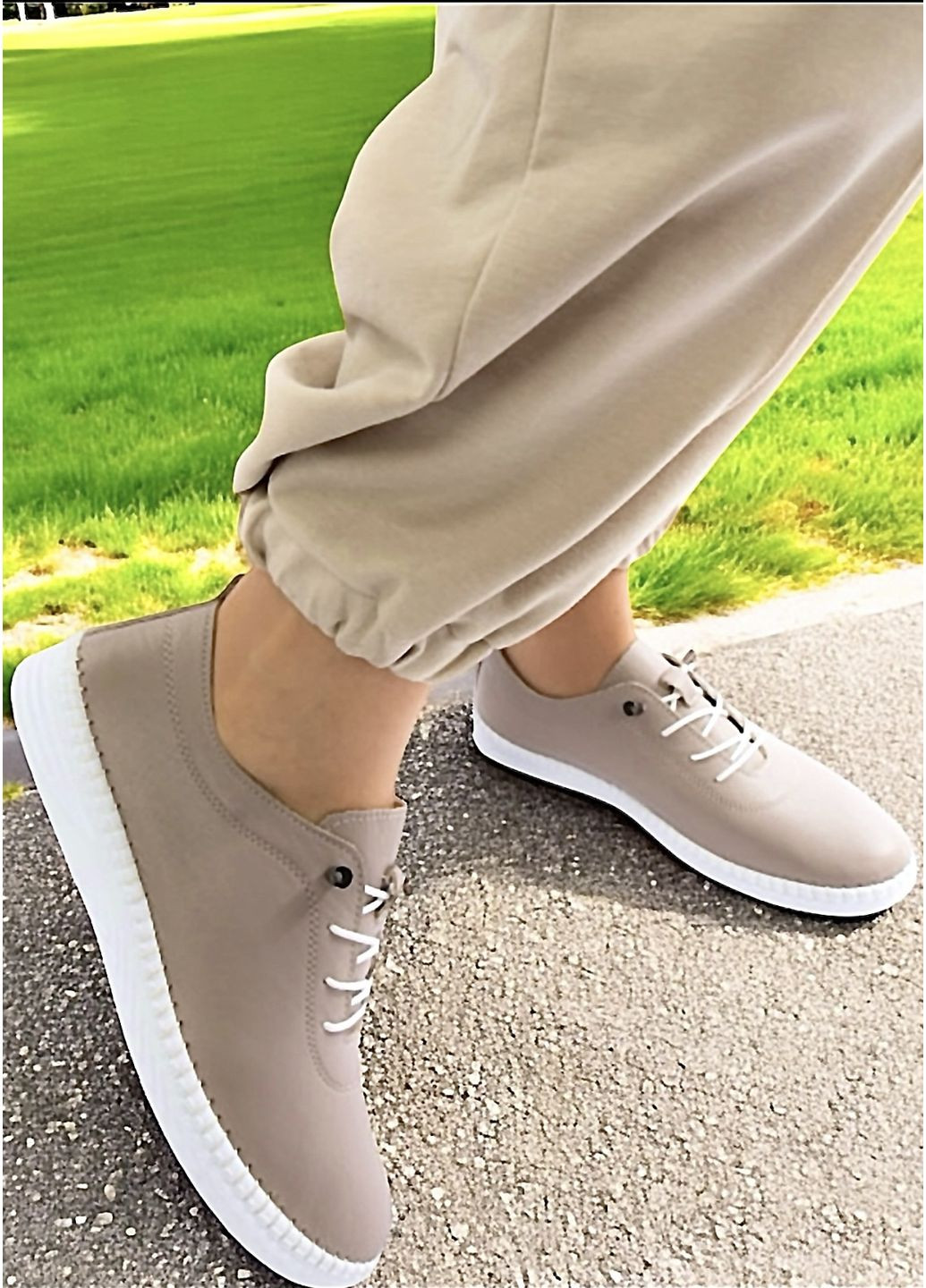 Бежевые женские кожаные кеды на низком ходу производитель турция 37 No Brand