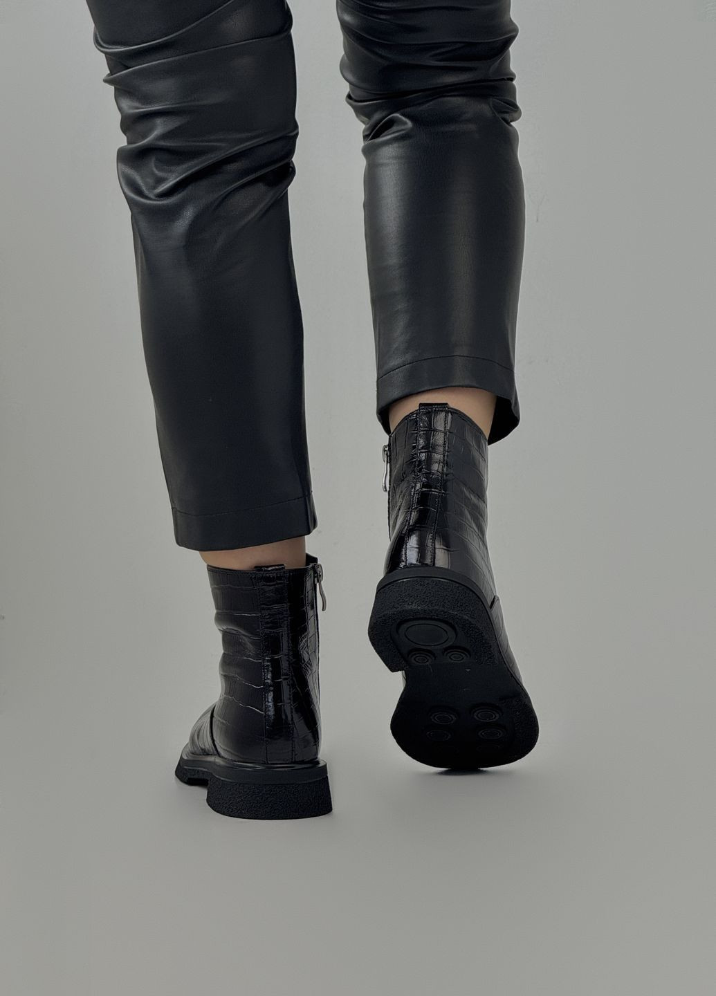 Осенние босоножки женские кожаные Geronea