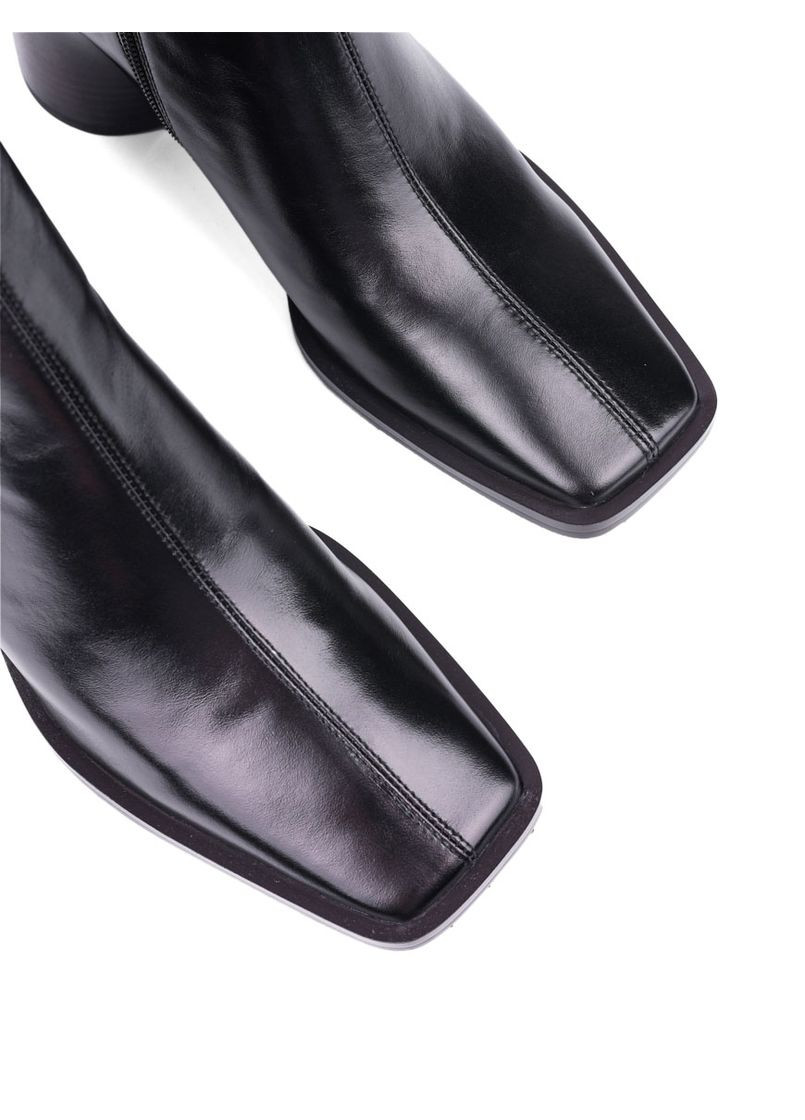 Осенние женские ботинки tyx1305-0611 черный наплак MIRATON