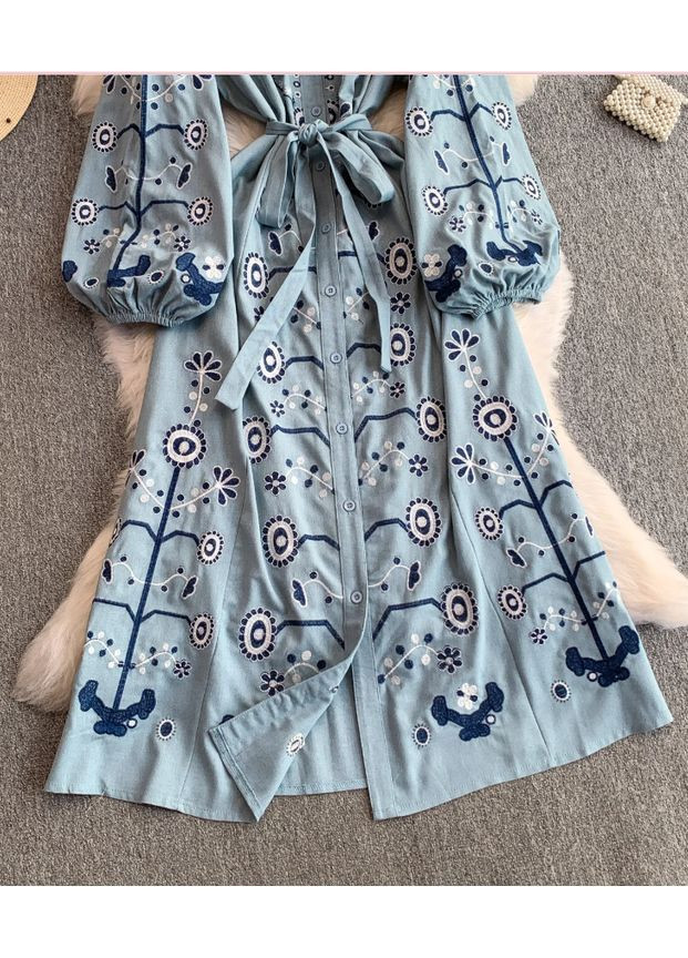 Бирюзовое праздничный вышитое бирюзовое платье полностью вышитое No Brand