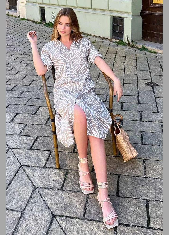 Кавова повсякденний, кежуал сукня Seventeen з квітковим принтом