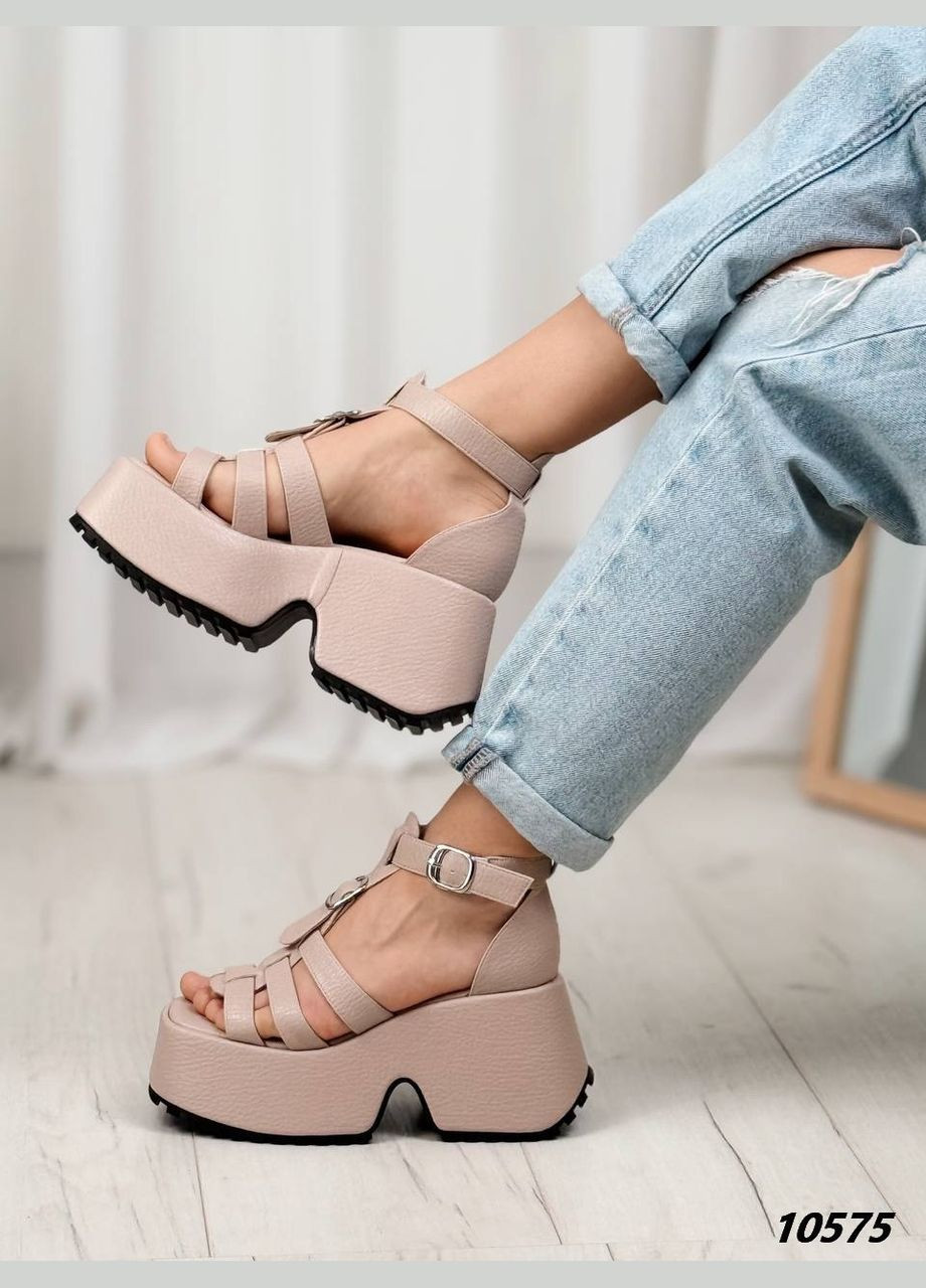 Бежевые боссоножки Vakko