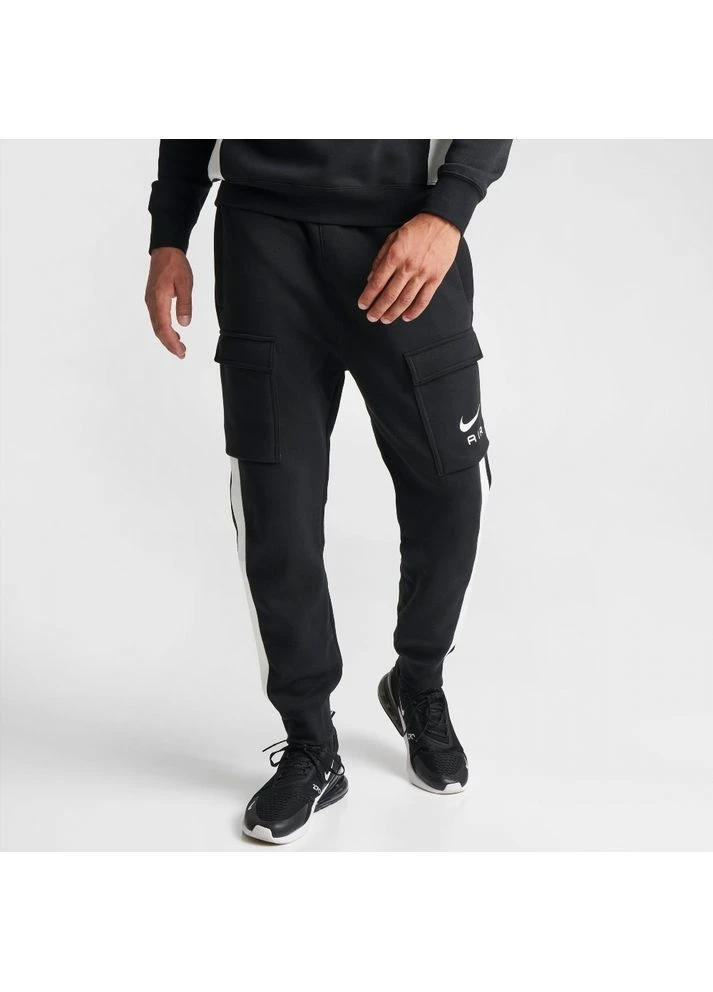 Черные демисезонные брюки Nike
