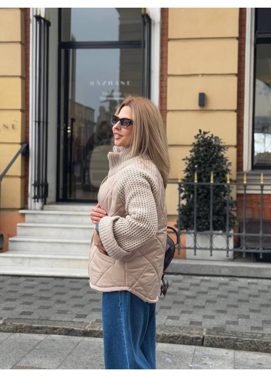 Бежева демісезонна жіноча куртка з в’язаними рукавами — заміри в описі куртка-пальто Vione