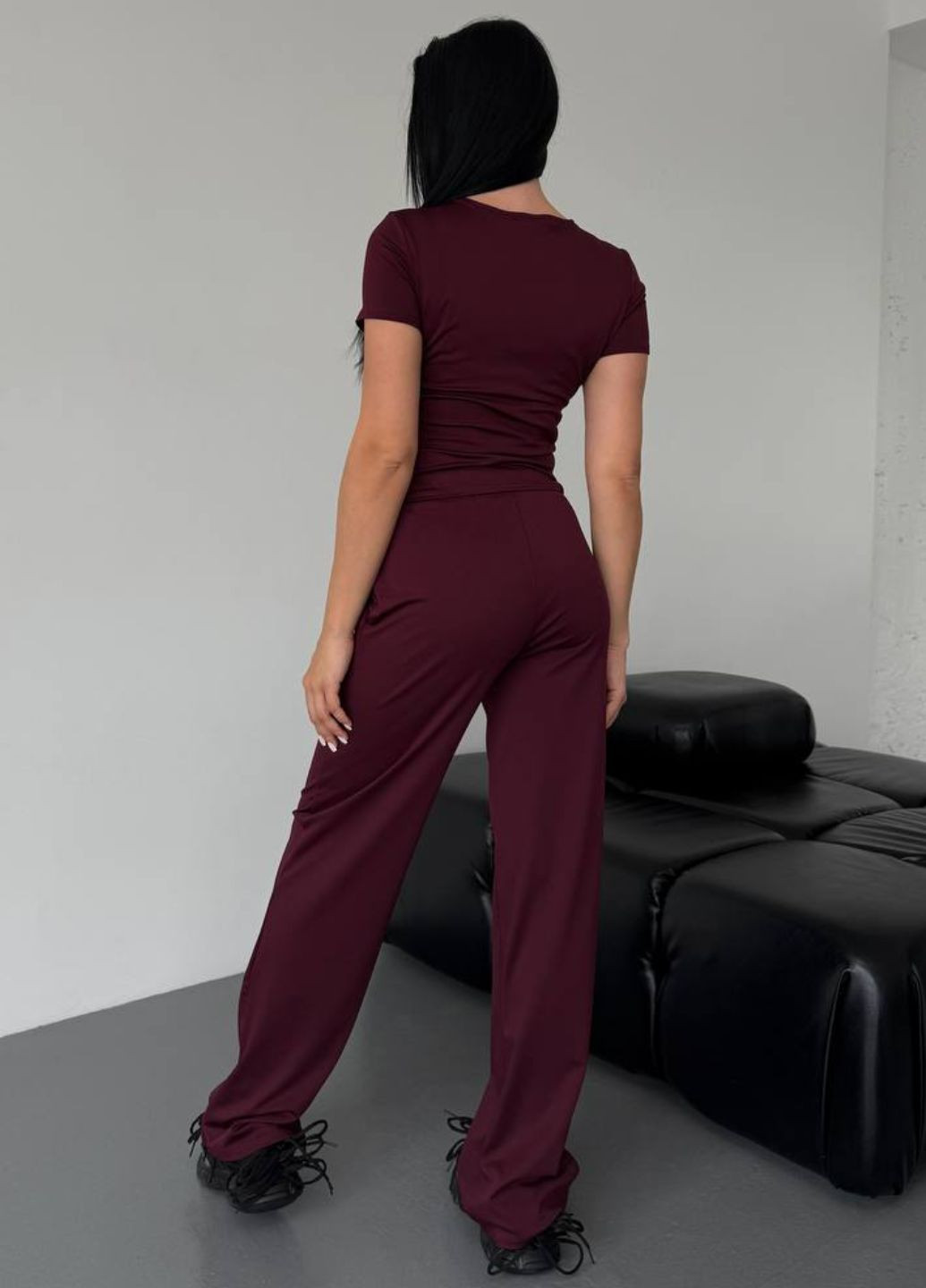 Костюм трійка: Лонгслів, футболка та штани вільного крою Україна (328392248)