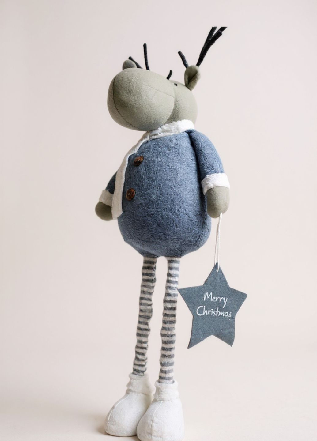 Декоративный рождественский Олень Plush Soft с телескопическими ножками 66см Красный (7996) Livarno home (364263359)