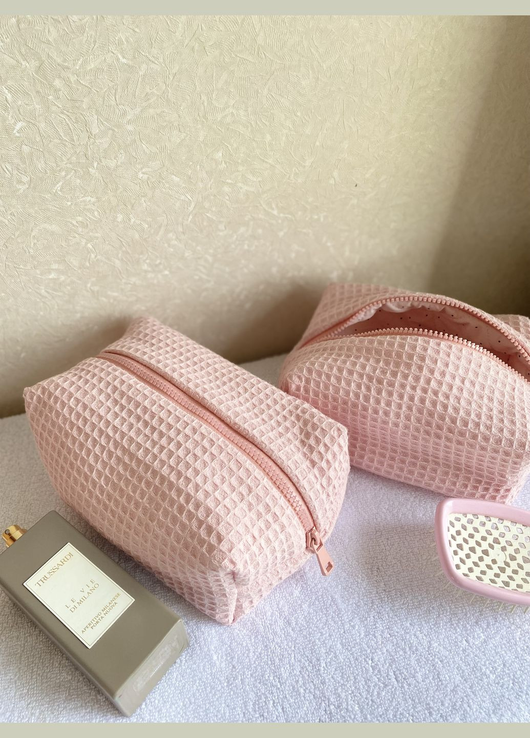 Косметичка вафельна рожева Magic (333696752)