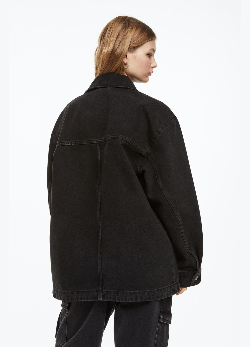 Чорна демісезонна куртка джинсова Divided