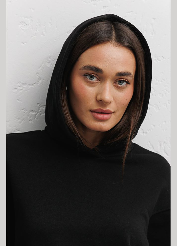 Жіноче худи чорне з фігурними проймами Arjen (294907596)