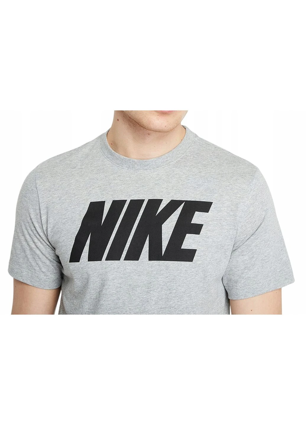Сіра футболка sportswear grey dx1981-063 Nike