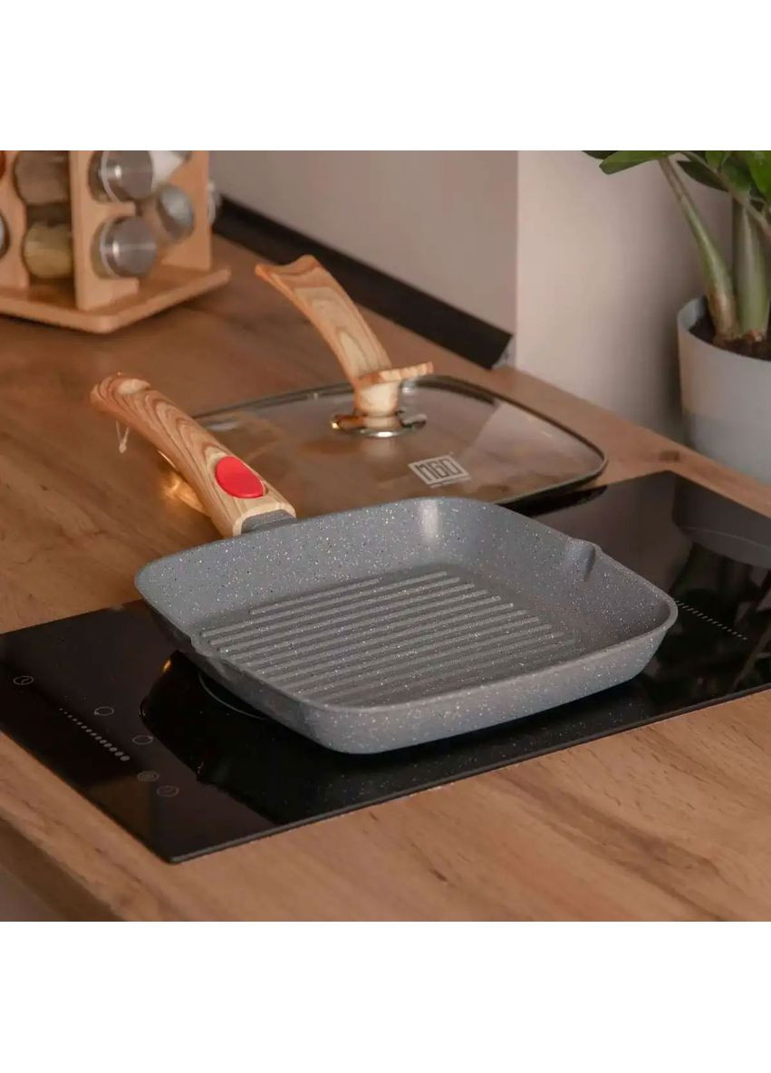 Алюминиевая сковорода-гриль 24 см со стеклянной крышкой Квадрат серый MGC (360455250)