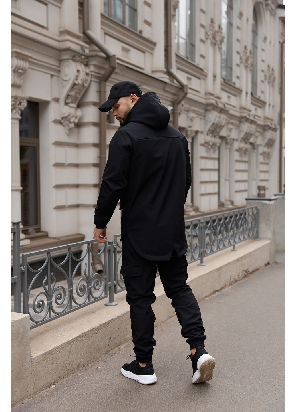 Мужской утепленный костюм из Softshell - защита от ветра и влаги, комфорт в холодную и морозную погоду черный Intruder soft shell (359381184)