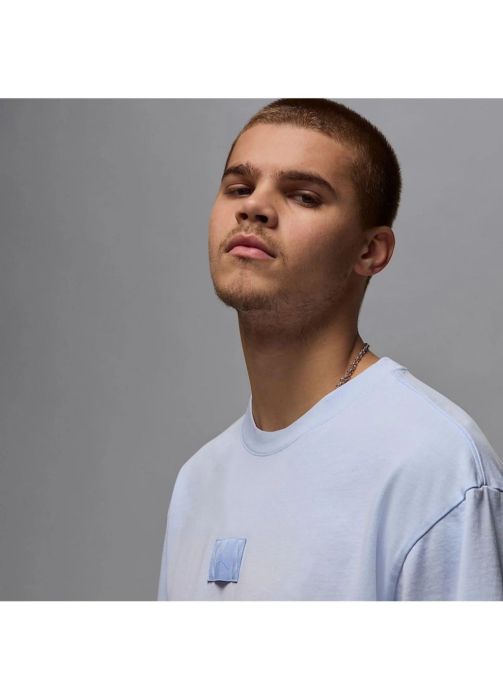 Белая мужская футболка flt essential wsh white Air Jordan