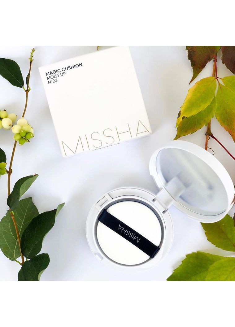 Безупречный макияж с увлажняющим диваном Magic Cushion Moist Up SPF50+ PA+++ 15ml No23 Natural Beige MISSHA (358500072)