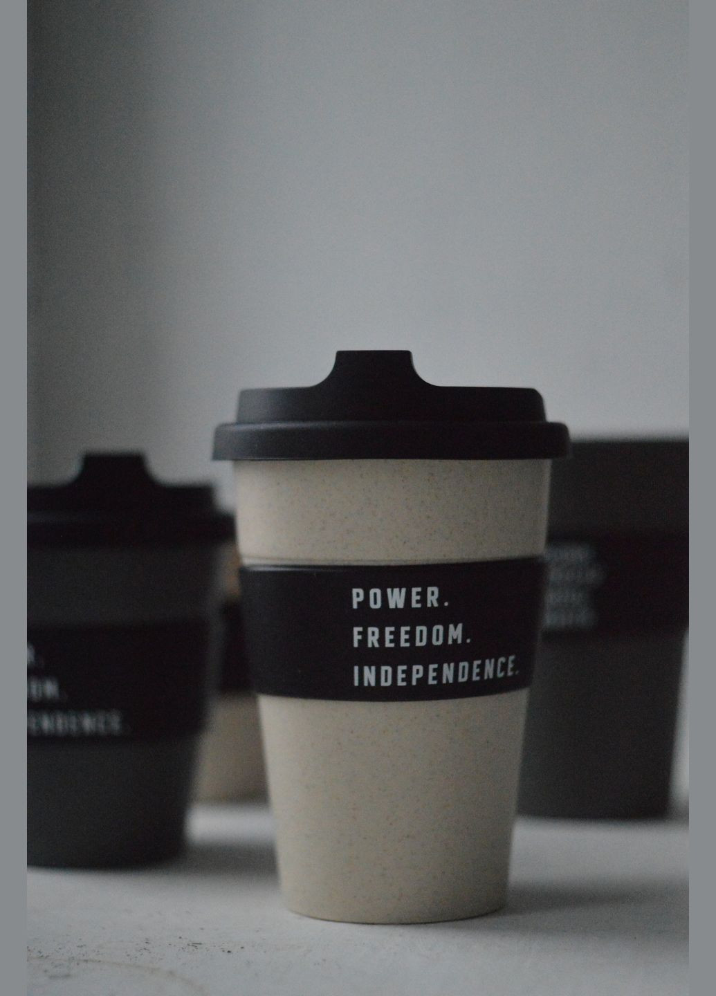 Чашка бамбукова "POWER. FREEDOM. INDEPENDENCE." 450 мл Бежевий MLK Чашка (309195765)