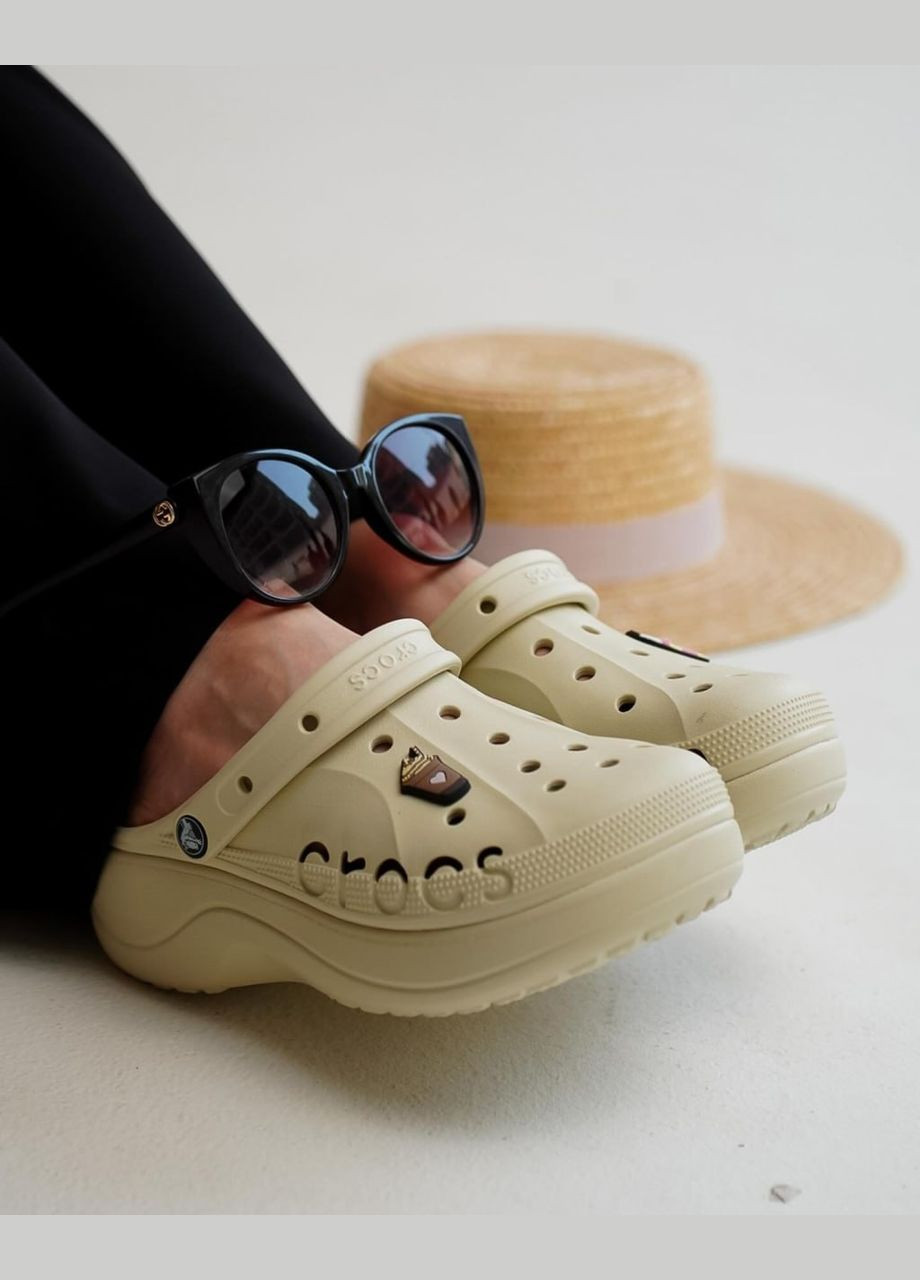 Бежевые clog крокс платформа бая клог Crocs