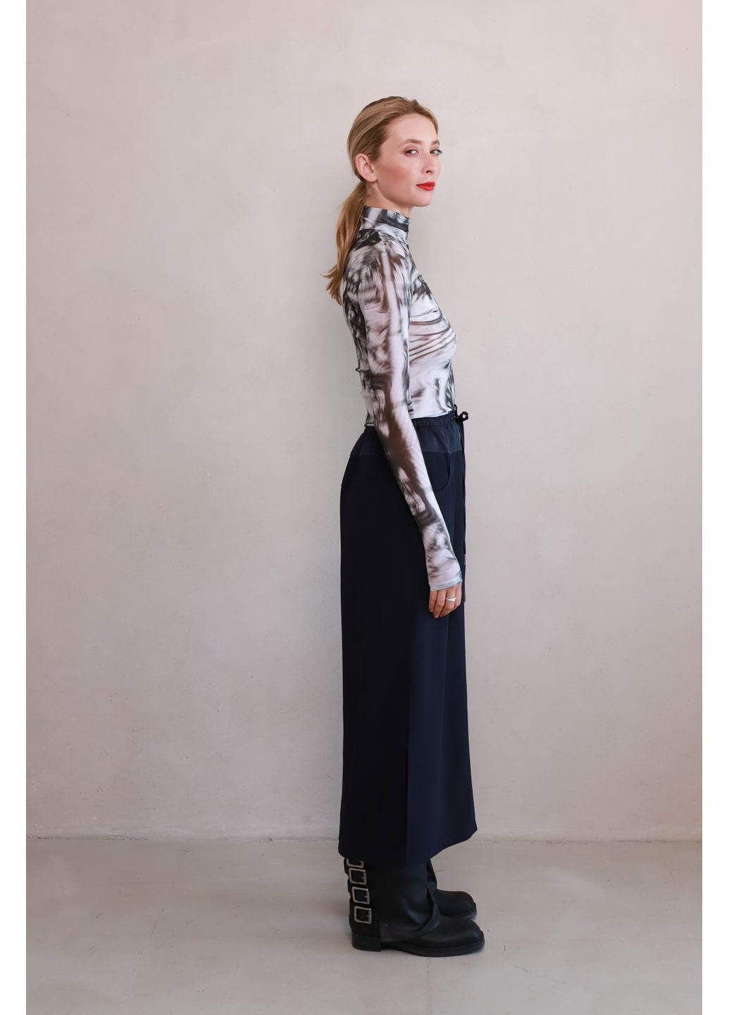 Темно-синяя темно-синяя юбка на резинке меди длины мэтью Dolcedonna