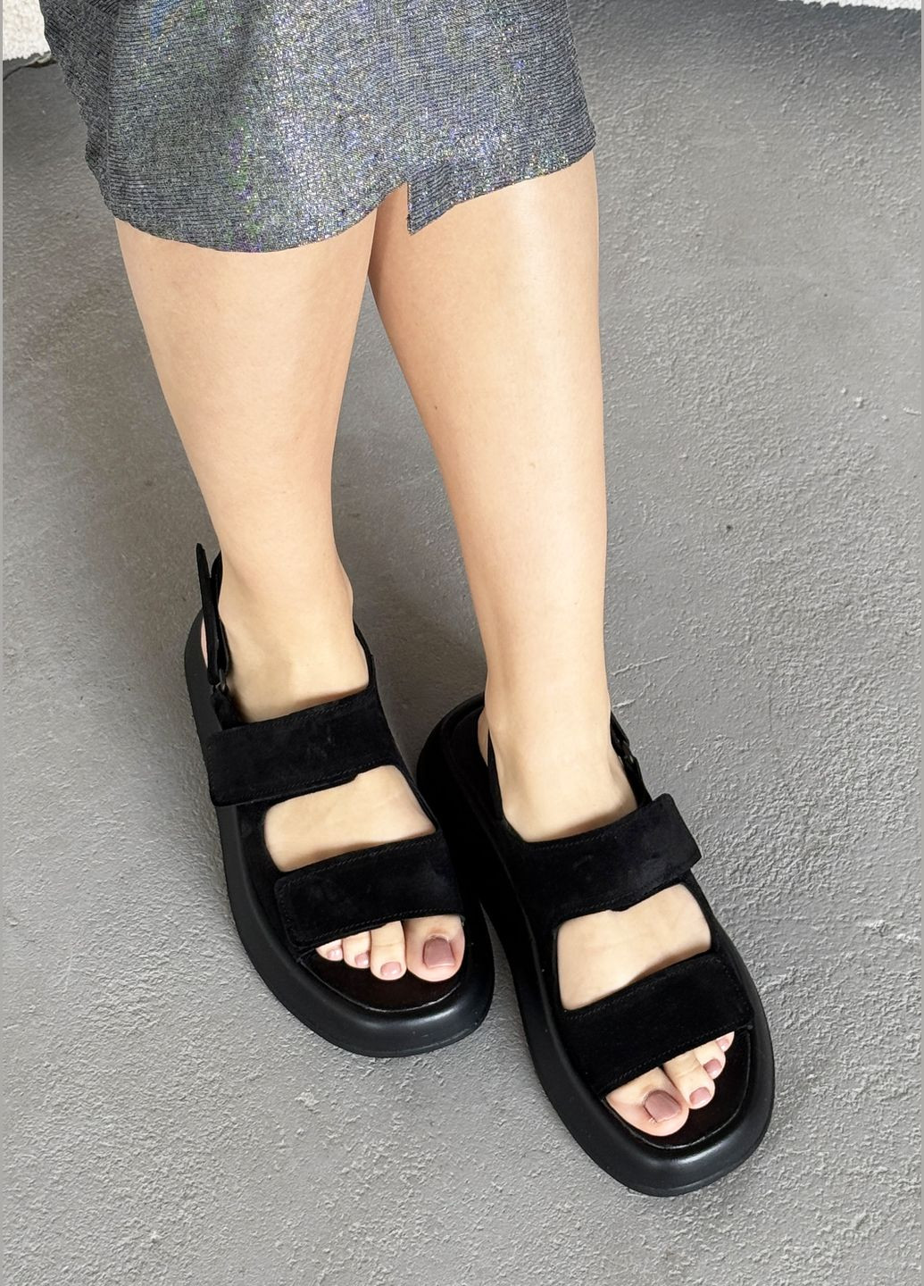 Легкі та стильні сандалії з натуральної замші InFashion Босоніжки (327218519)