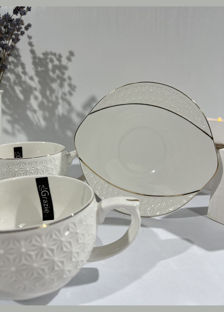 Чашка фарфоровая Снежная Королева белая 240 мл с блюдцем 508610-А Interos (337128869)