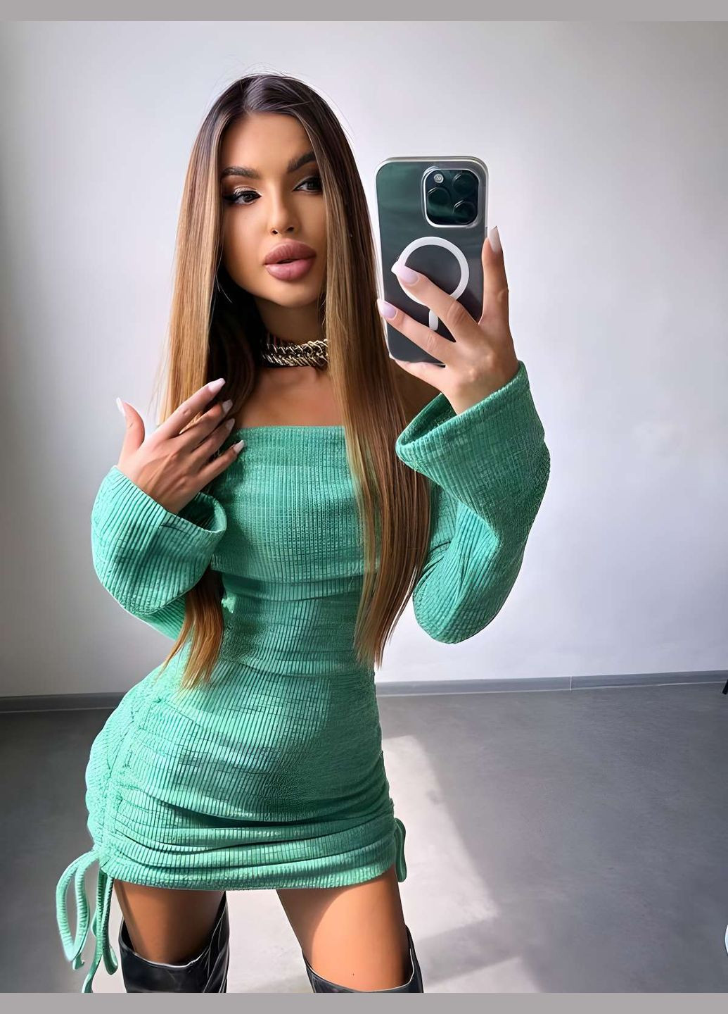 Зелена святковий, коктейльна, відвертий, повсякденний, кежуал, вечірня жіноча сіра трикотажна сукня міні рубчик із шнурівкою і відкритими плечима Україна меланжева