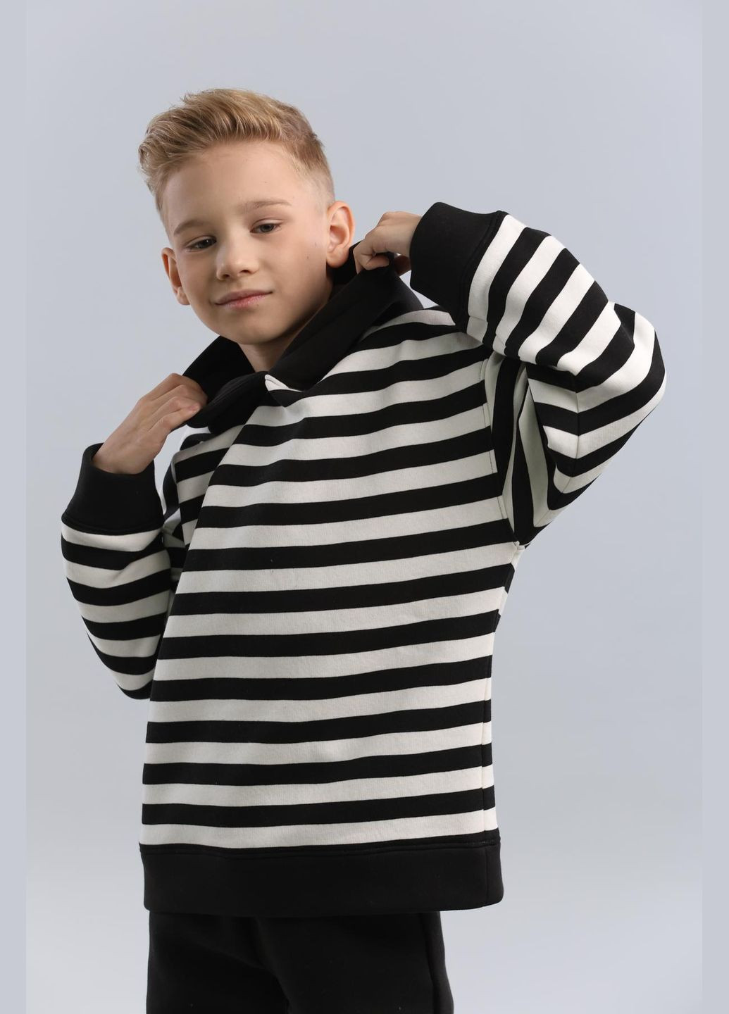 Черный демисезонный костюм подростковый на флисе брючный IRmAS оверсайз