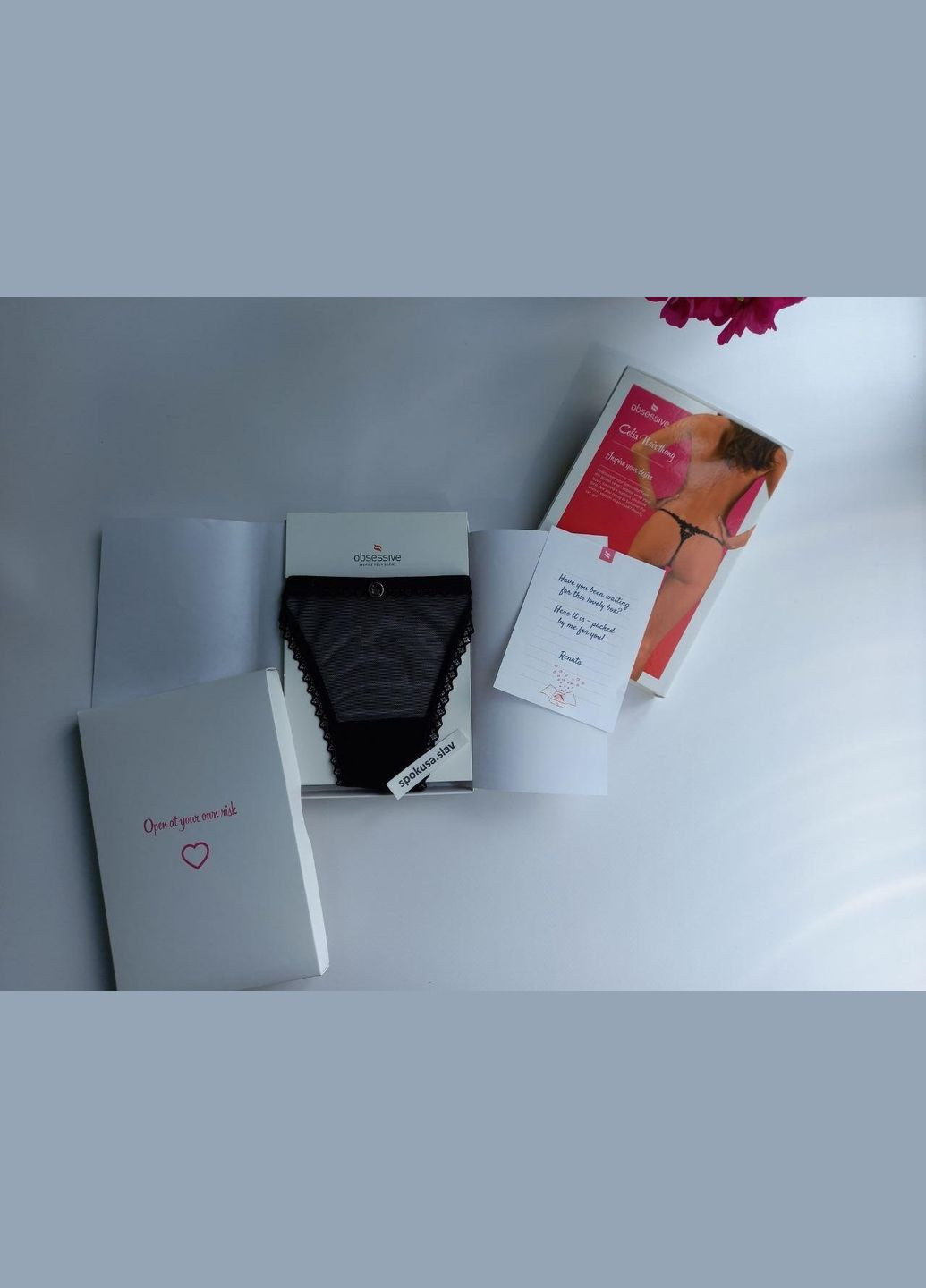 Модні трусики-стринги чорні дівчині Celia Nicir обсессів Obsessive (324833106)