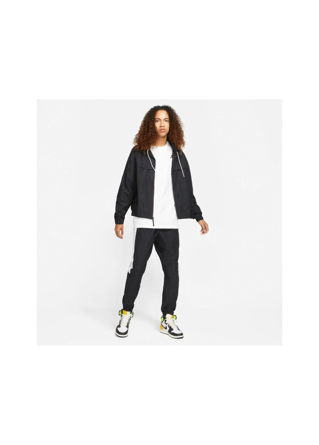 Комбинированная женская футболка jordan m jumpman emb ss crew dc7485-100 Nike