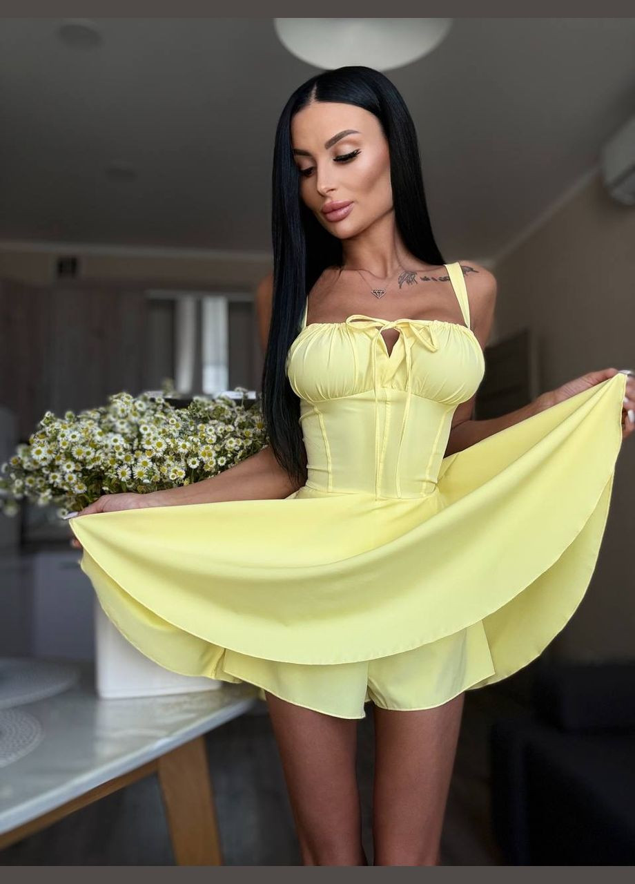 Світло-жовтий жіноча сукня-комбінезон з відкритою спинкою No Brand