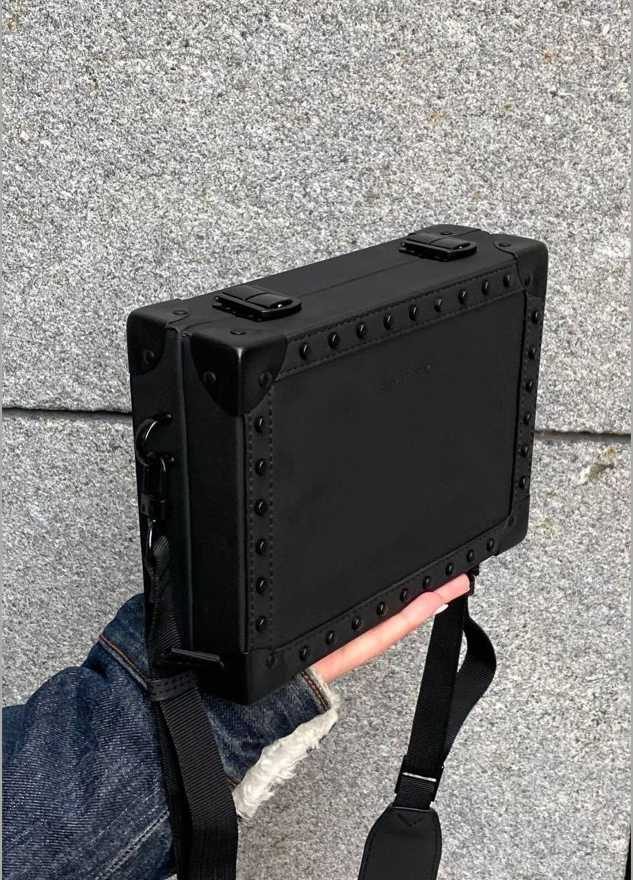 Сумка прямокутна 1020 крос-боді тренд через плече чорна No Brand (288628206)