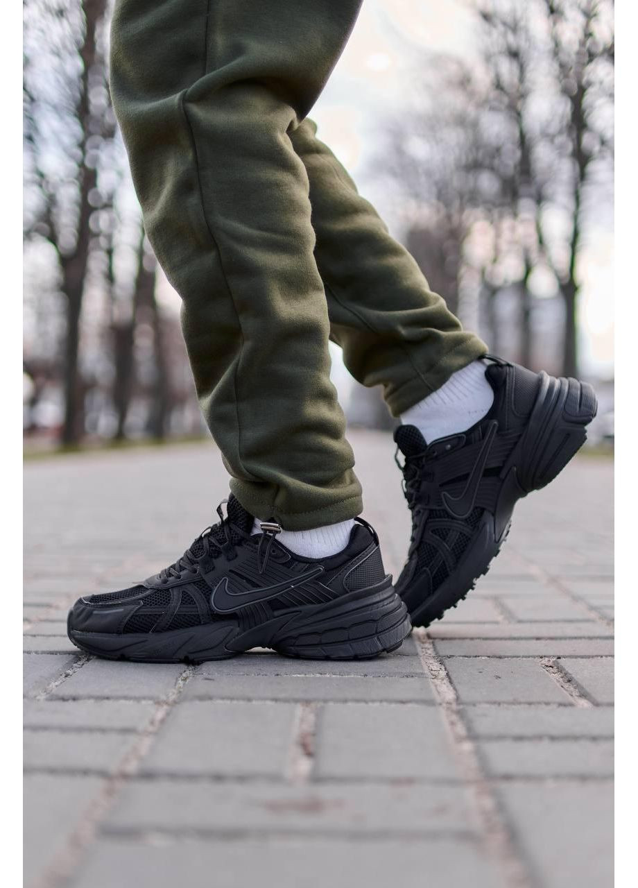 Черные демисезонные кроссовки мужские nike runtekk full black найк в2к рантекк No Brand