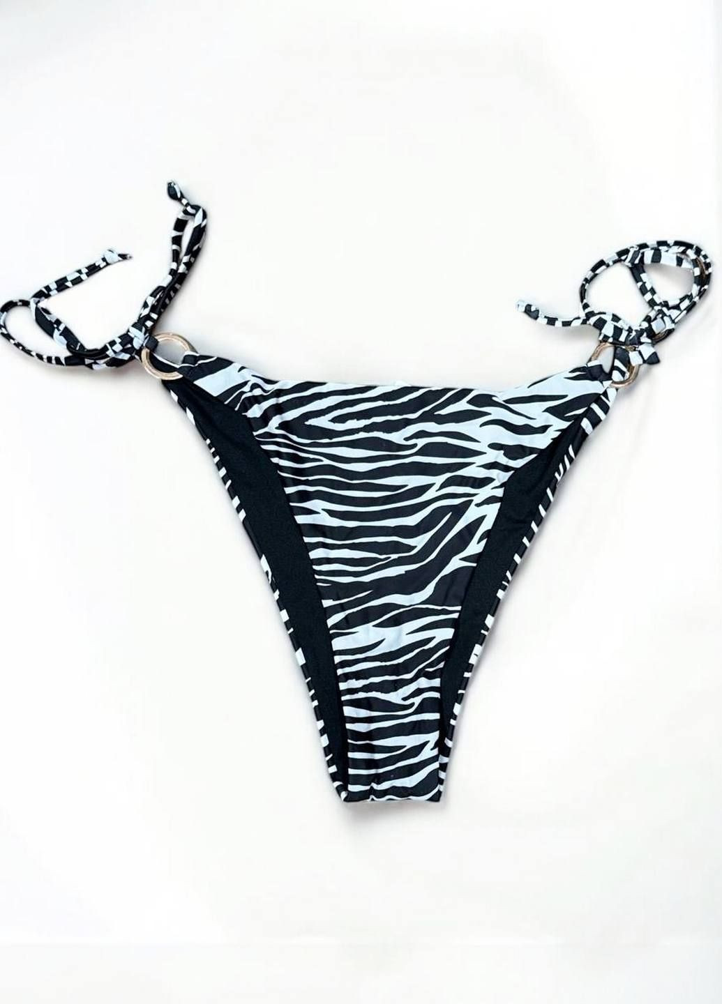 Цветные купальные плавки Primark