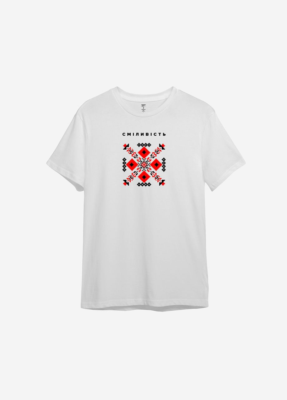 Белая мужская футболка с украинским орнаментом "смiливiсть" ТiШОТКА