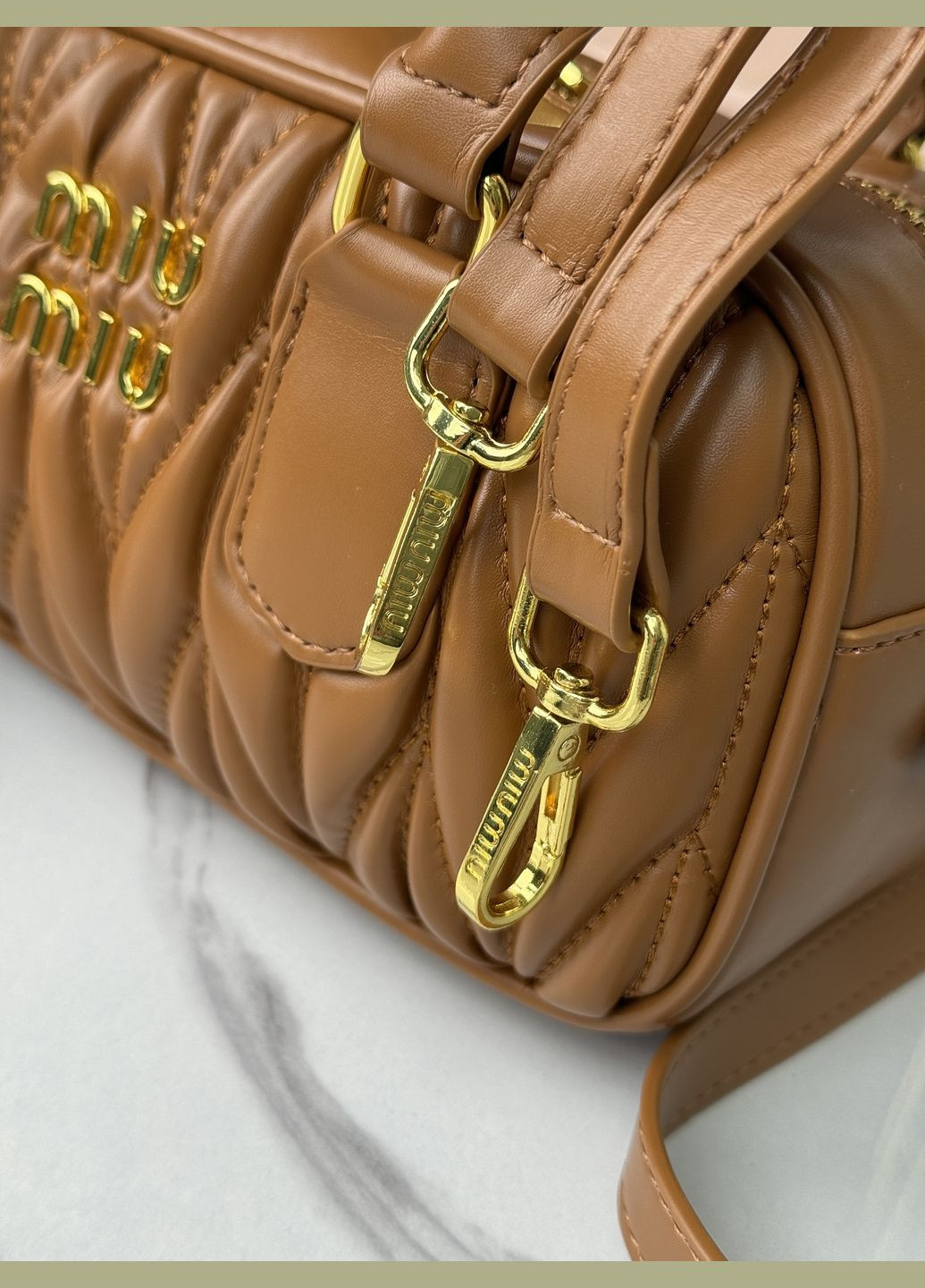 Жіноча сумка Miu miu коричнева No Brand (311598608)